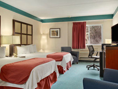 Days Inn By Wyndham Southington Esterno foto